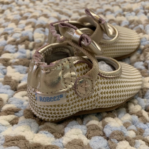 💎HP💎Robeez Baby Shoes - Picture 3 of 9